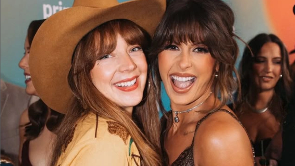 Ella Langley Austin TX Concert: Moody Center Tickets & Guide 3 Cowgirl-Magazine-kaitlin-butts-and-ella-langley.webp