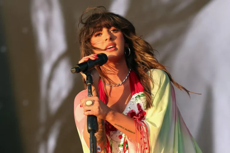 "I Can't Love You Anymore" becomes Ella Langley's second-highest-rising sales hit in the U.K